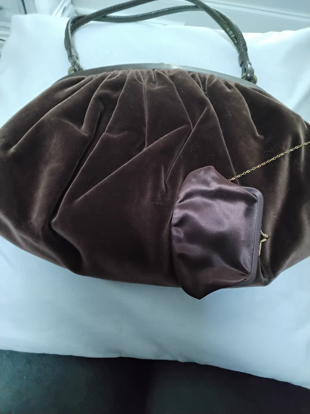 Vintage Brown Velvet Mini Shoulder Bag with Satin Coin Pouch